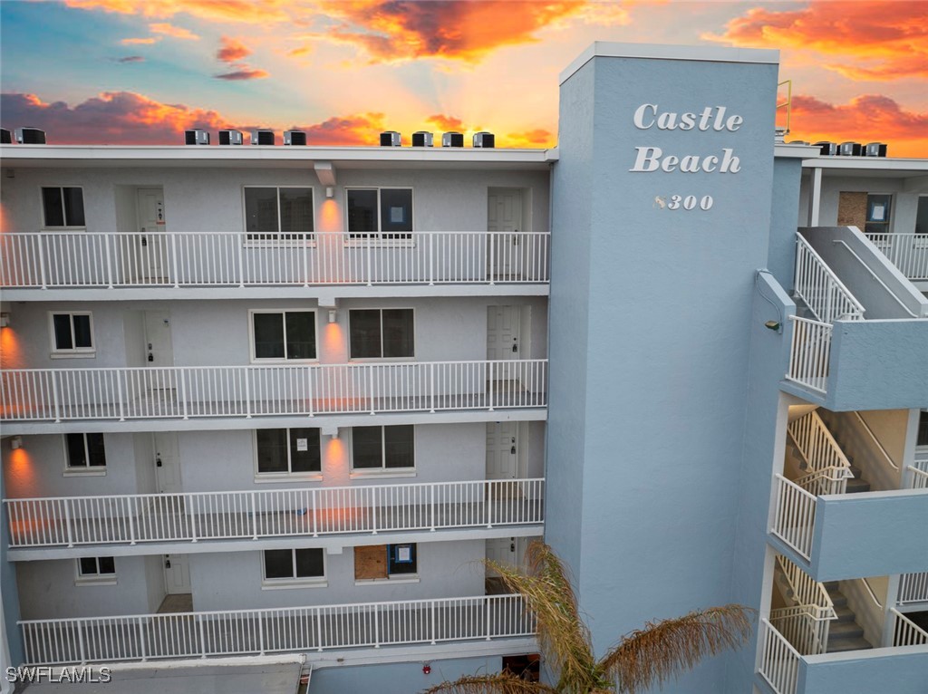 2 Bed Waterfront Home for Sale in Castle Beach Condo, FL — photo 20