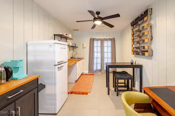 2 Bed SingleFamilyResidence for Sale in Naples, photo 20