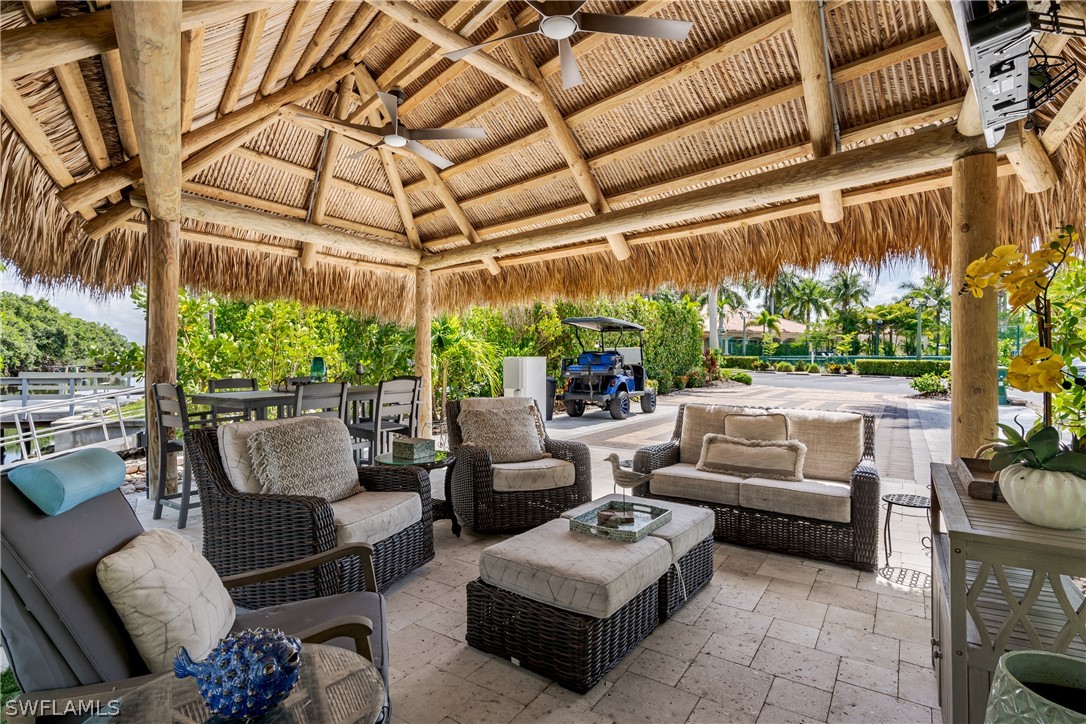 Waterfront Home for Sale in Naples, photo 20