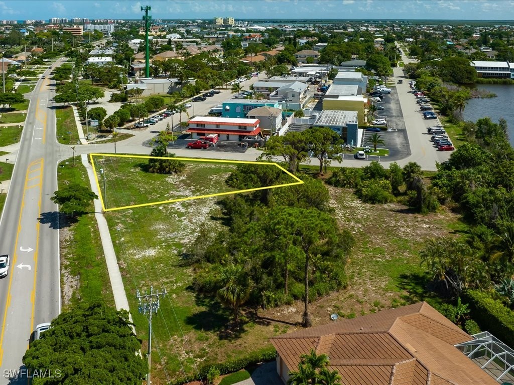 Residential for Sale in Marco Beach, photo 20