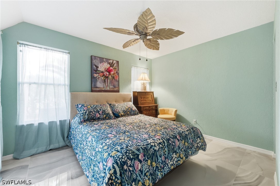 2 Bed Attached for Sale in Estero, photo 20