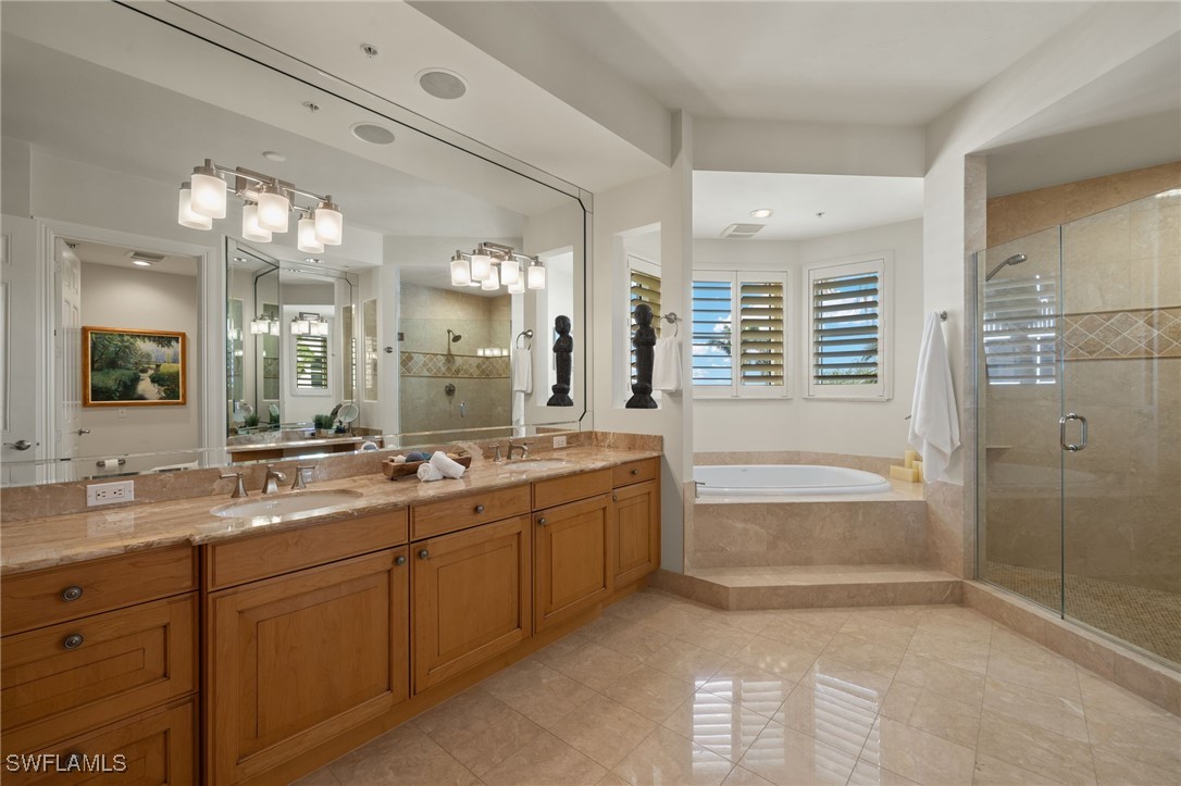 4 Bed Waterfront Home for Sale in Fort Myers, FL, $1,499,000 — photo 20