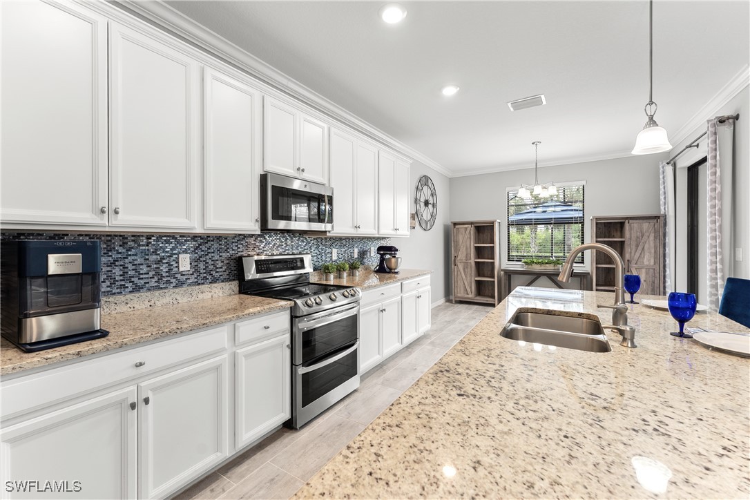 5 Bed Pool Home for Sale in Estero, photo 20