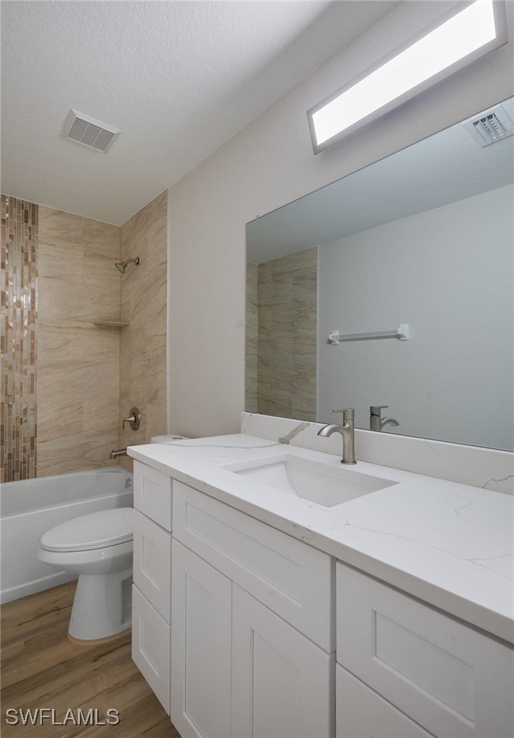 4 Bed SingleFamilyResidence for Sale in Southwood, FL — photo 20