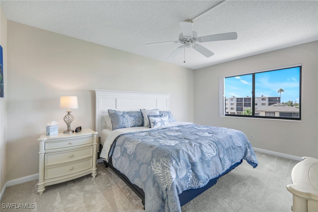 2 Bed Condominium for Sale in Fort Myers Beach, FL, $350,000 — photo 20