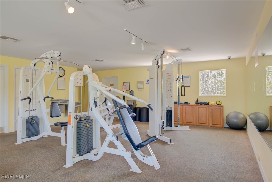 2 Bed Condominium for Sale in Four Mile Cove, FL, $144,900 — photo 20