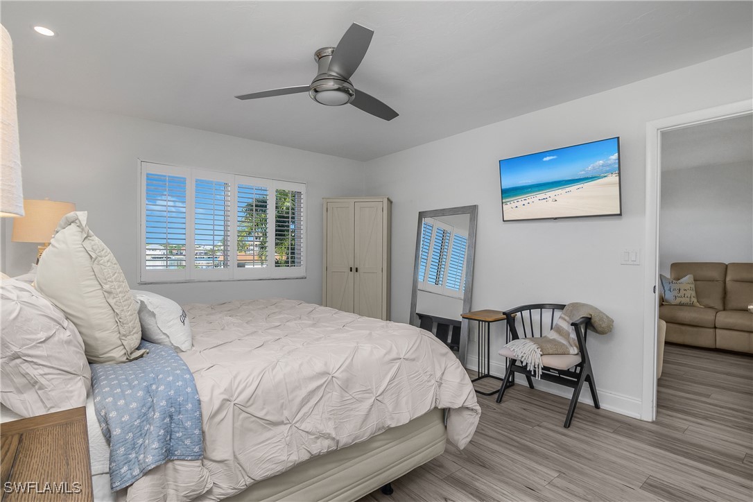 2 Bed Waterfront Home for Sale in Marco Island, photo 20