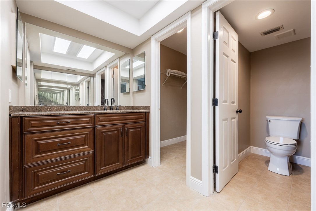 2 Bed Waterfront Home for Sale in Harbour Pointe Condo, FL — photo 20