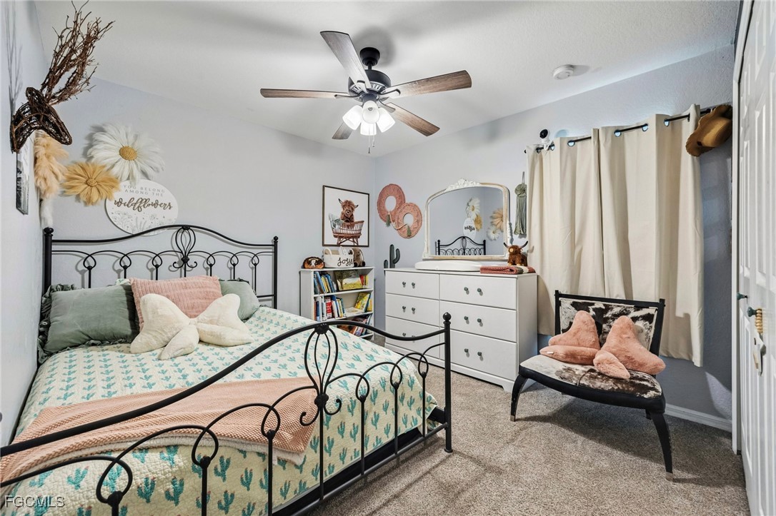 3 Bed SingleFamilyResidence for Sale in Greenbriar, FL — photo 20