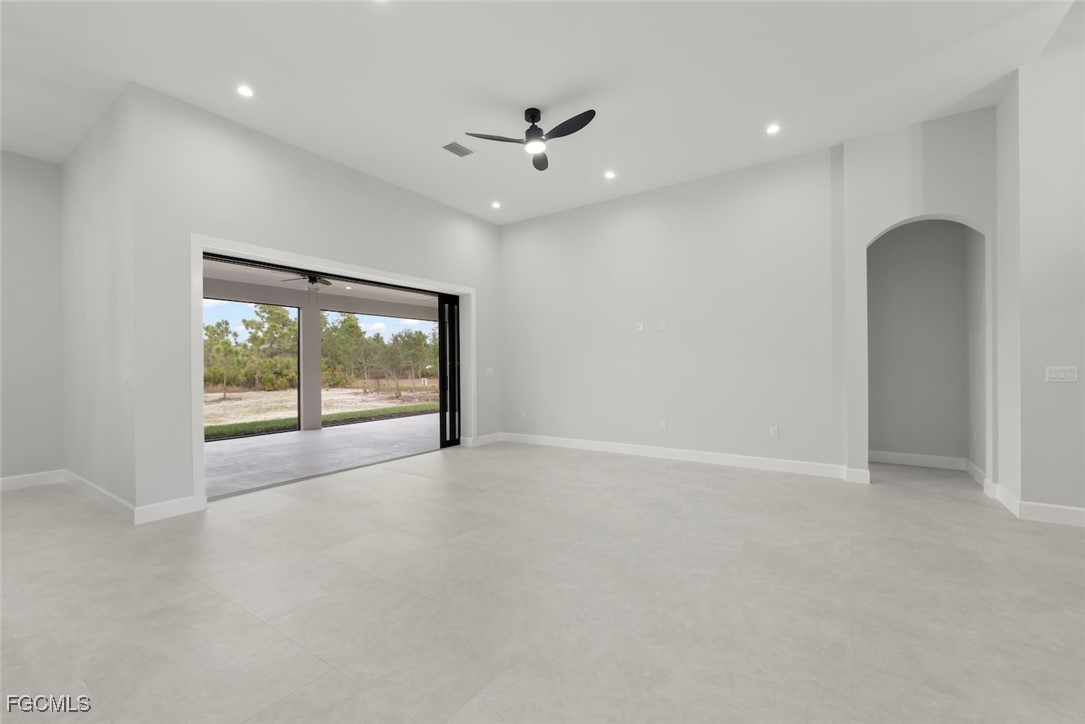 4 Bed SingleFamilyResidence for Sale in Naples, photo 20