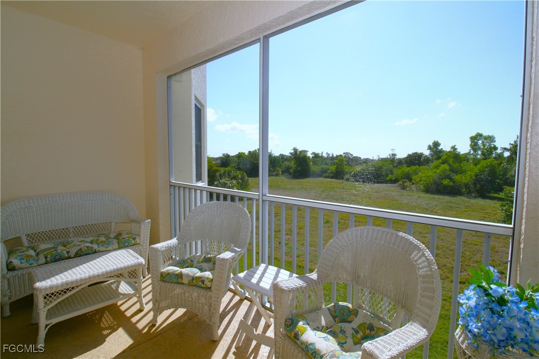 2 Bed Condominium for Sale in Fairway Villas, FL, $190,000 — photo 20