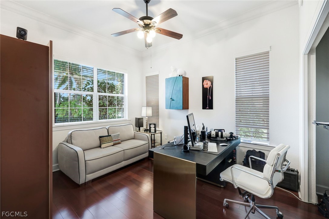 3 Bed Waterfront Home for Sale in Somerset, FL, $465,000 — photo 20