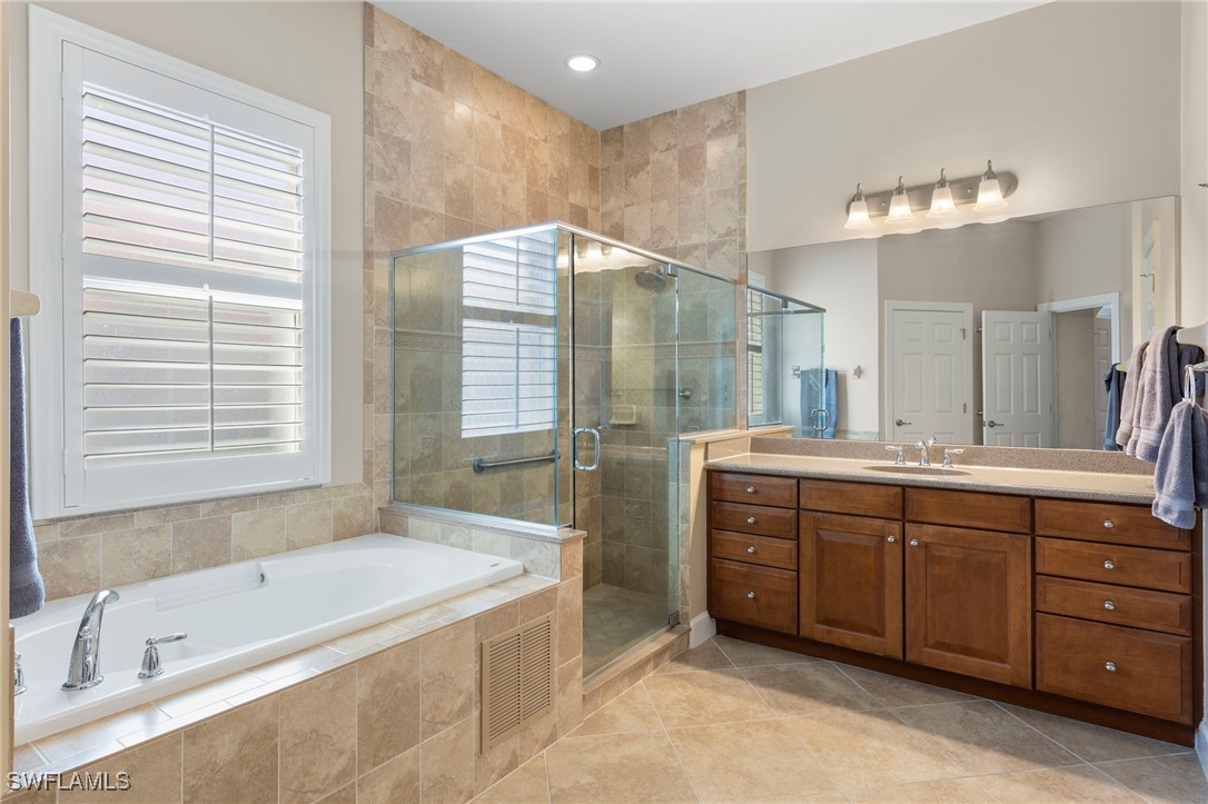 3 Bed Waterfront Home for Sale in Somerset, FL, $575,000 — photo 20