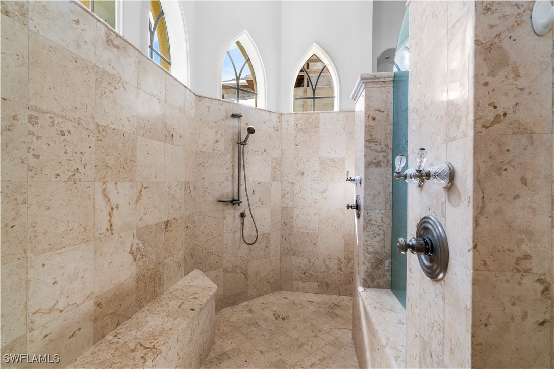 5 Bed Pool Home for Sale in Marco Island, photo 20