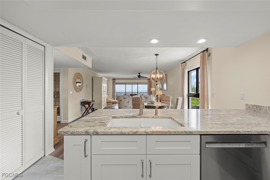 2 Bed Pool Home for Sale in Captiva, FL, $1,275,000 — photo 20
