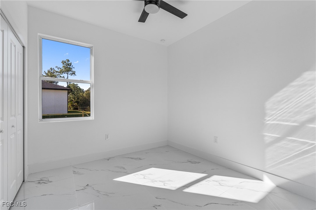 4 Bed SingleFamilyResidence for Sale in Lehigh Acres, photo 20