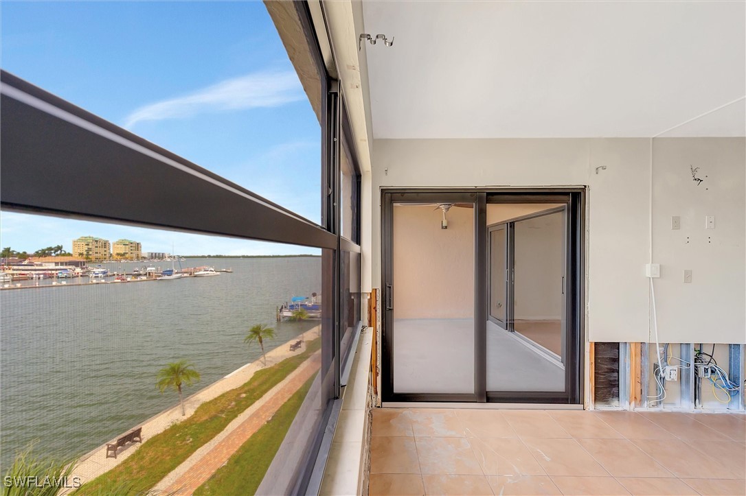 2 Bed Waterfront Home for Sale in Anglers Cove, FL, $359,000 — photo 20