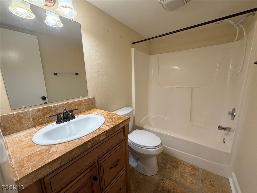 2 Bed Condominium for Sale in North Fort Myers, FL, $149,999 — photo 20
