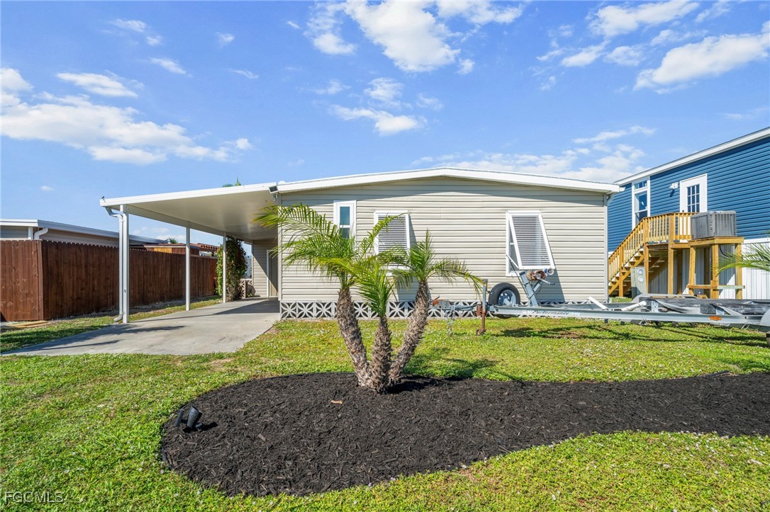2 Bed Waterfront Home for Sale in St James City, photo 20