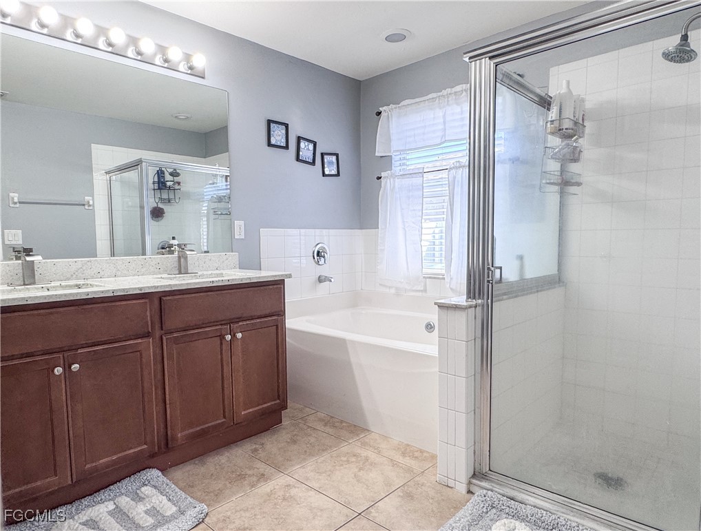 3 Bed SingleFamilyResidence for Sale in Cape Coral, FL — photo 20