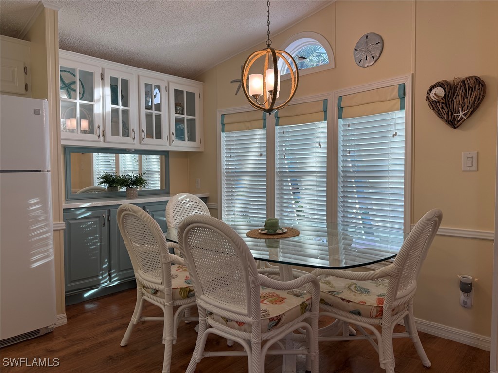 1 Bed ManufacturedHome for Sale in Naples, FL, $179,000 — photo 20