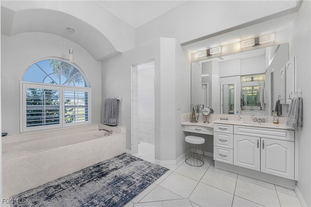 3 Bed Pool Home for Sale in Punta Gorda Isles, photo 20