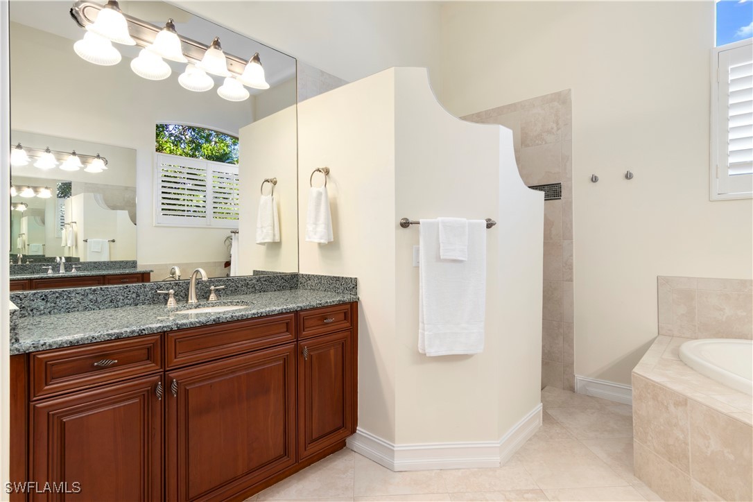 3 Bed Pool Home for Sale in Majors, photo 20