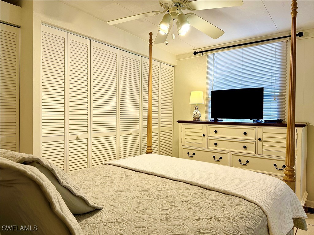 2 Bed ManufacturedHome for Sale in Naples, FL, $145,000 — photo 20