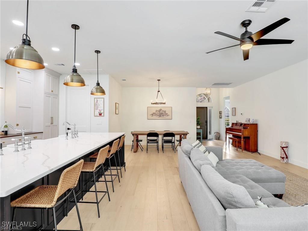 3 Bed Pool Home for Sale in Cedar Creek, photo 20
