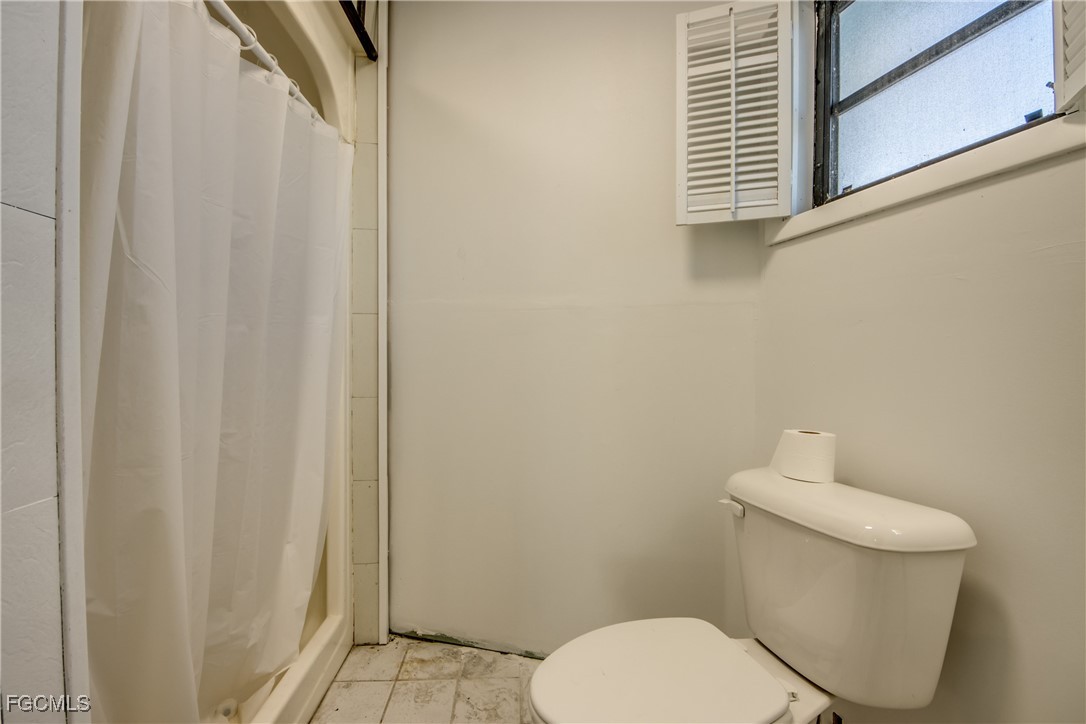 1 Bed Waterfront Home for Sale in Bayview Acres, FL — photo 20