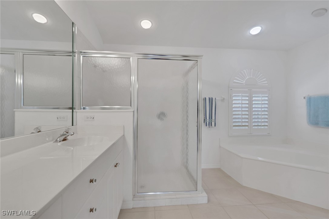 3 Bed Pool Home for Sale in Briarwood, photo 20