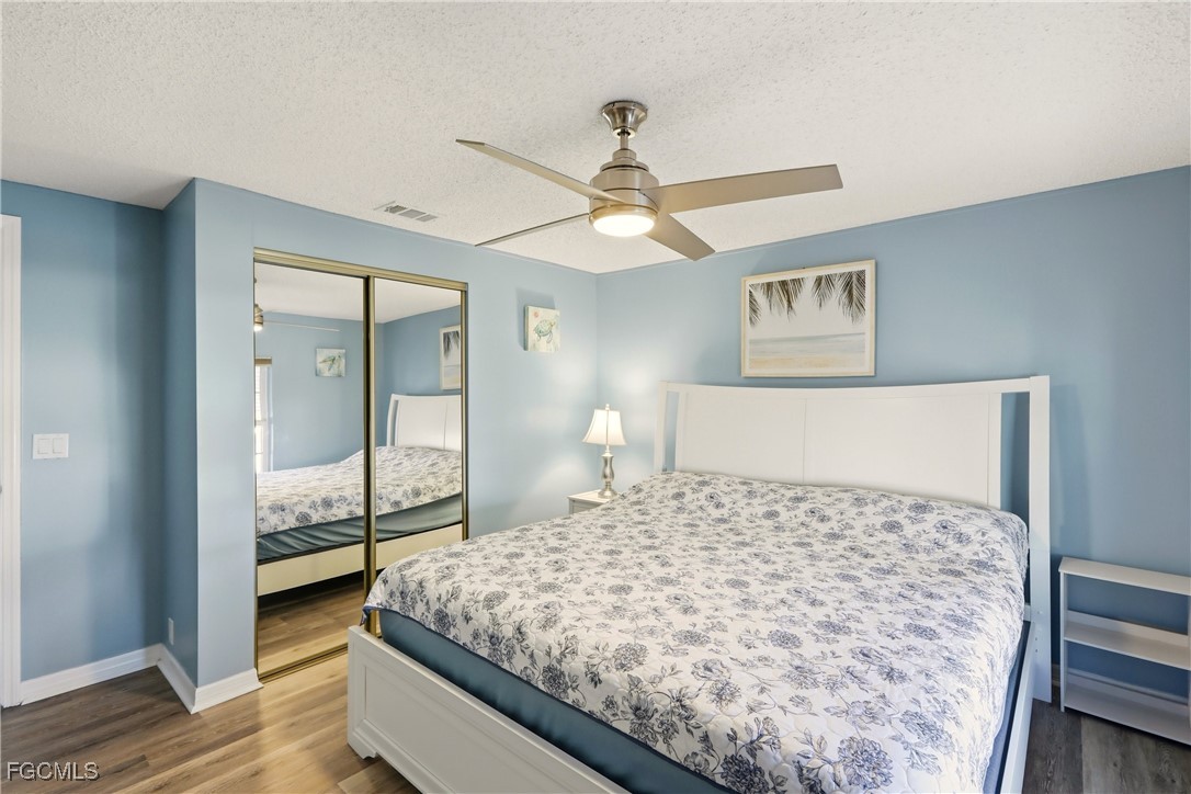 2 Bed ManufacturedHome for Sale in North Fort Myers, FL — photo 20