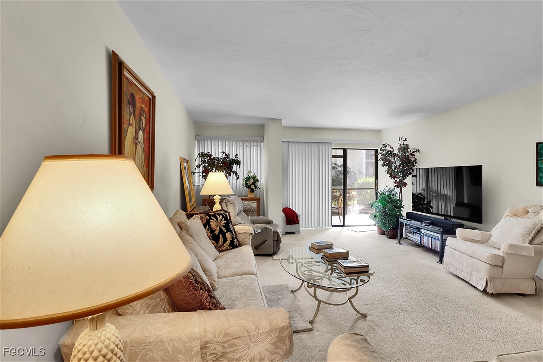 2 Bed Condominium for Sale in Fort Myers, photo 20