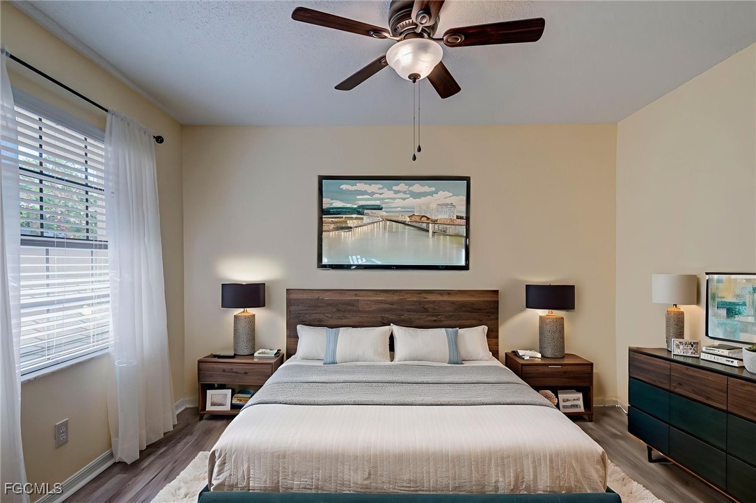 2 Bed Waterfront Home for Sale in Fort Myers, photo 20