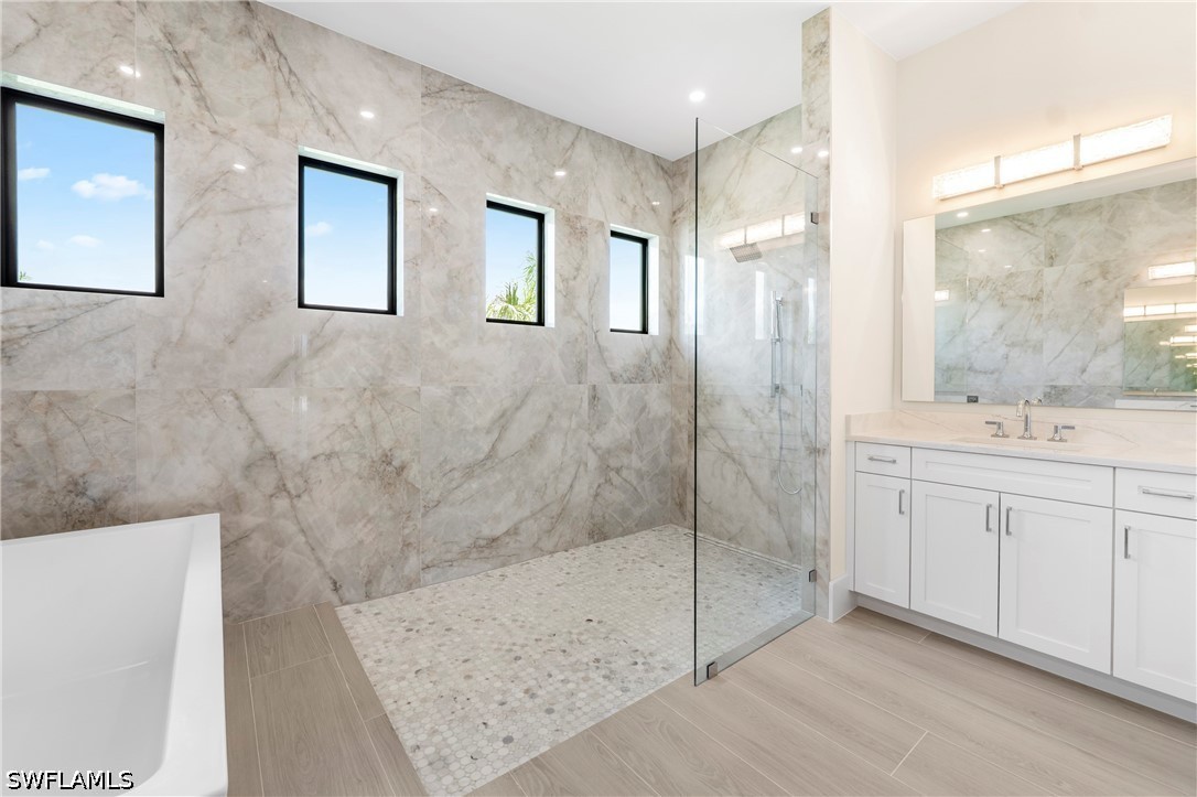 5 Bed Pool Home for Sale in Marco Island, photo 20