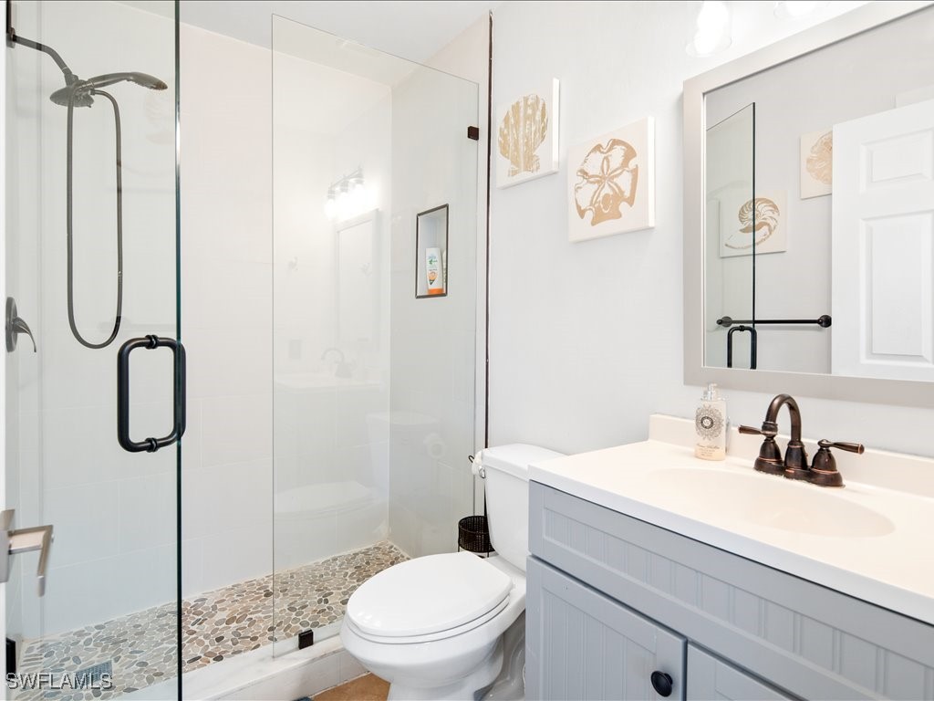 3 Bed SingleFamilyResidence for Sale in Naples, photo 20