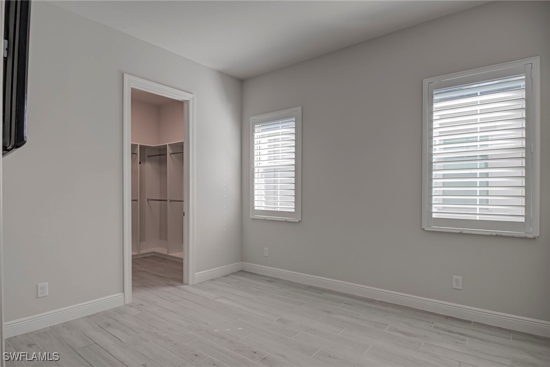 2 Bed Attached for Sale in Naples, photo 20