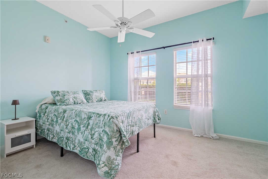 2 Bed Waterfront Home for Sale in Fort Myers, photo 20