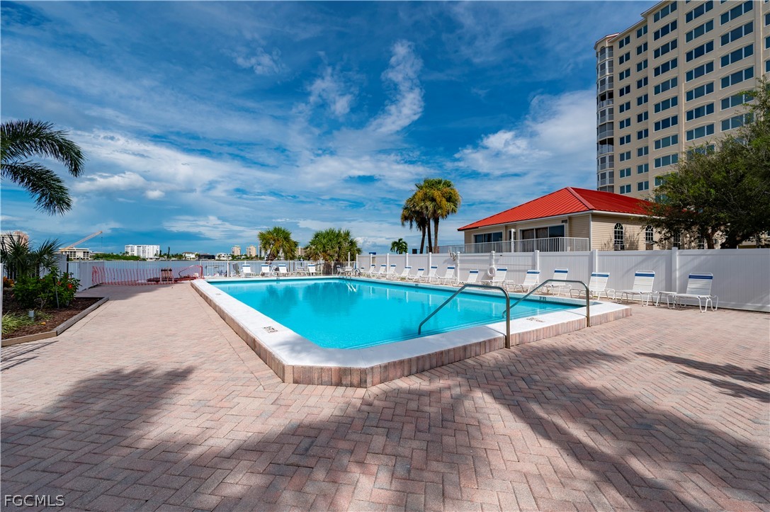 1 Bed Waterfront Home for Sale in Lovers Key Beach Club, FL — photo 20