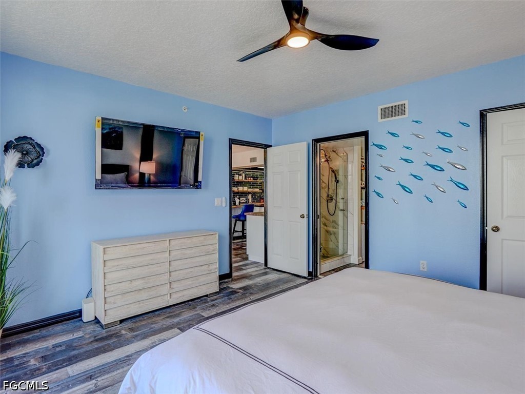 2 Bed Waterfront Home for Sale in Hibiscus Pointe, FL — photo 20