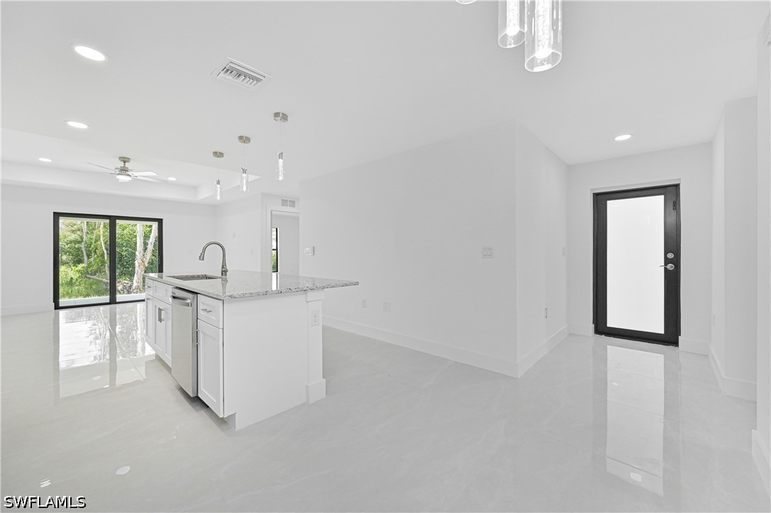 6 Bed Duplex for Sale in Lehigh Estates, FL, $519,000 — photo 20