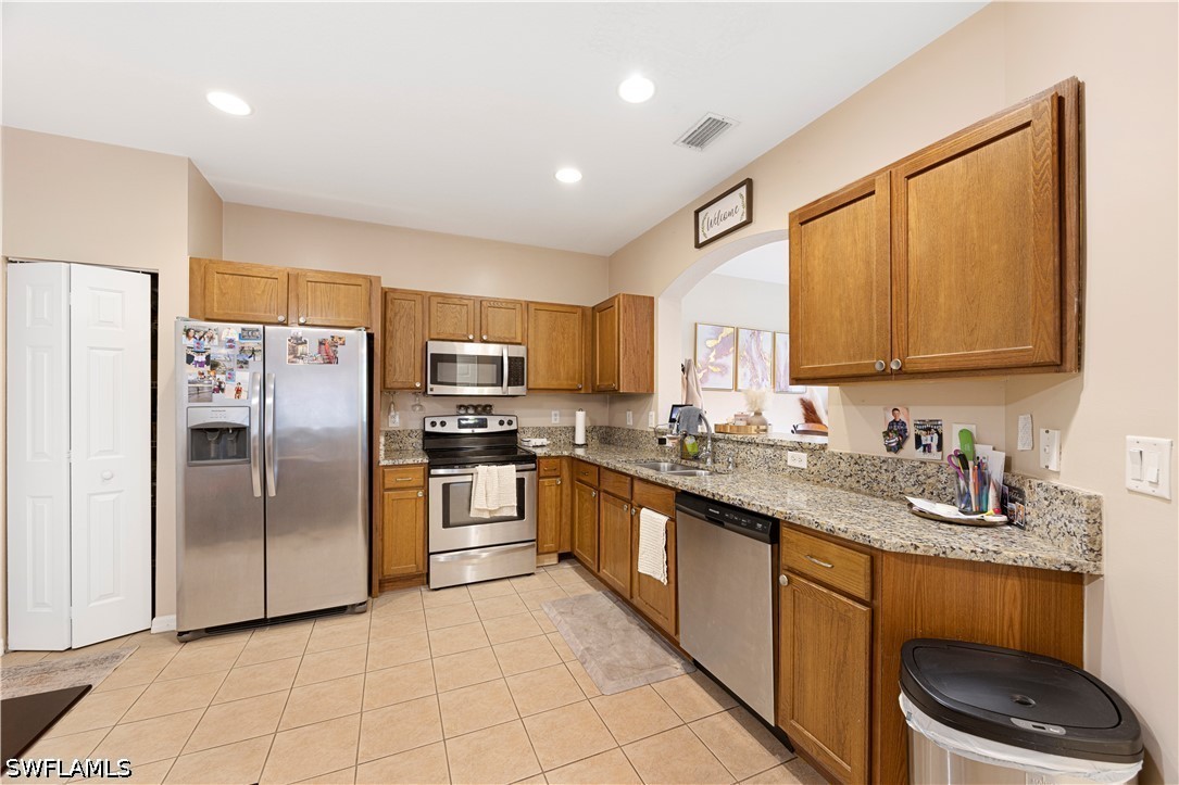 3 Bed Townhouse for Sale in Colonnade At Forum, FL, $289,000 — photo 20