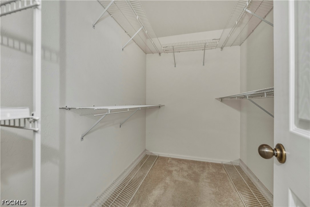 3 Bed SingleFamilyResidence for Sale in Fort Myers, photo 20