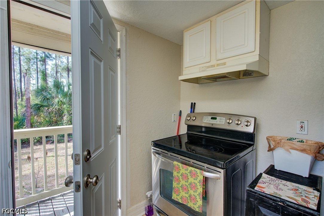 3 Bed SingleFamilyResidence for Sale in Lehigh Acres, photo 20