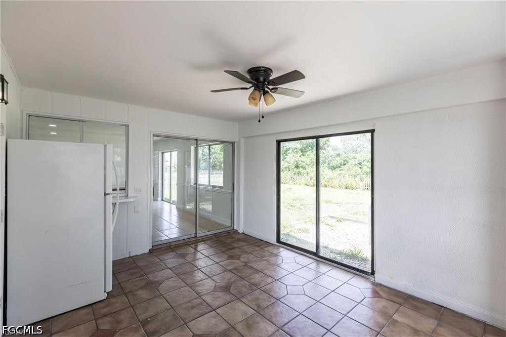 2 Bed SingleFamilyResidence for Sale in Cape Coral, photo 20