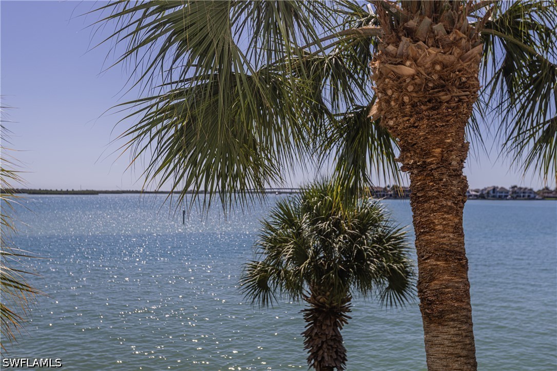 1 Bed Waterfront Home for Sale in Marco Island, FL, $525,000 — photo 20