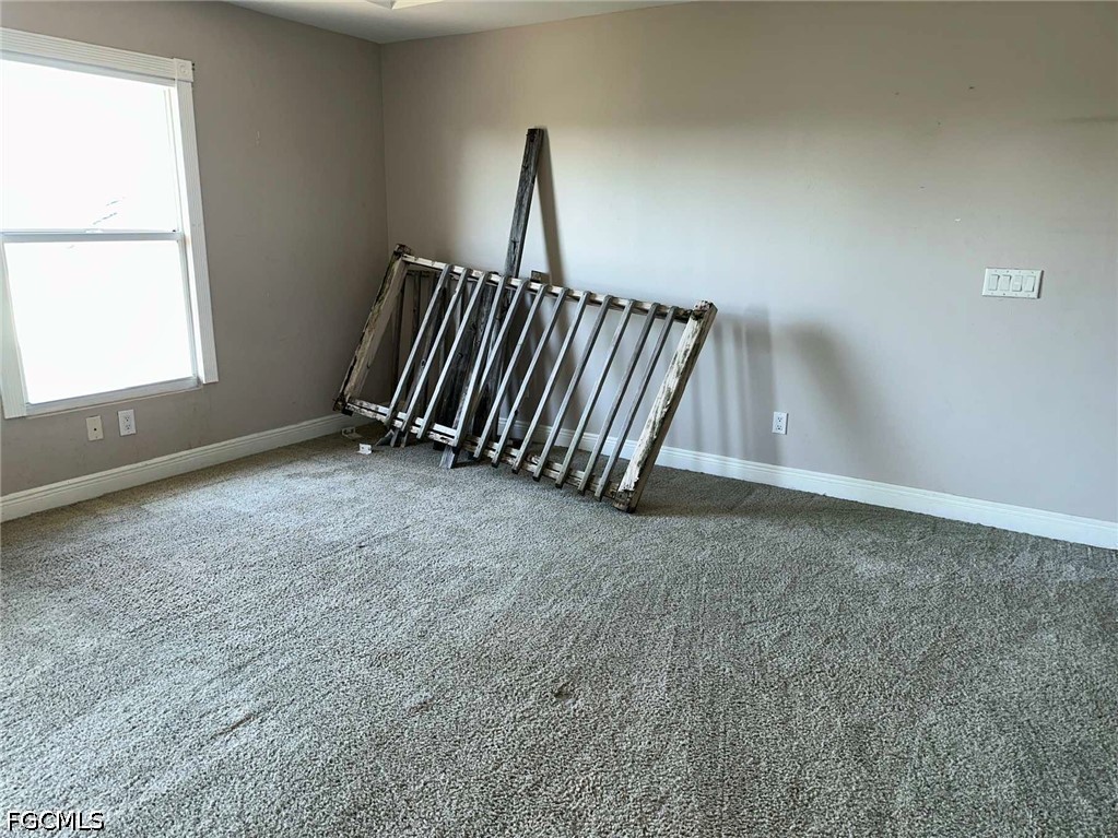 3 Bed SingleFamilyResidence for Sale in Cape Coral, photo 20