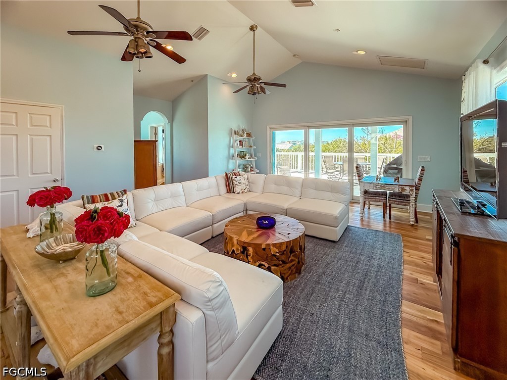 4 Bed Pool Home for Sale in Upper Captiva, photo 20