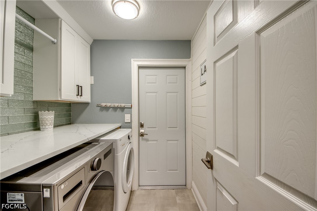 5 Bed SingleFamilyResidence for Sale in Fort Myers, FL — photo 20