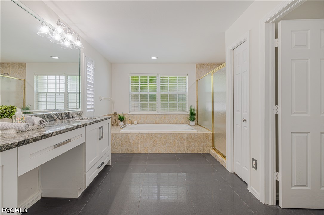 4 Bed Pool Home for Sale in Silverlakes, photo 20